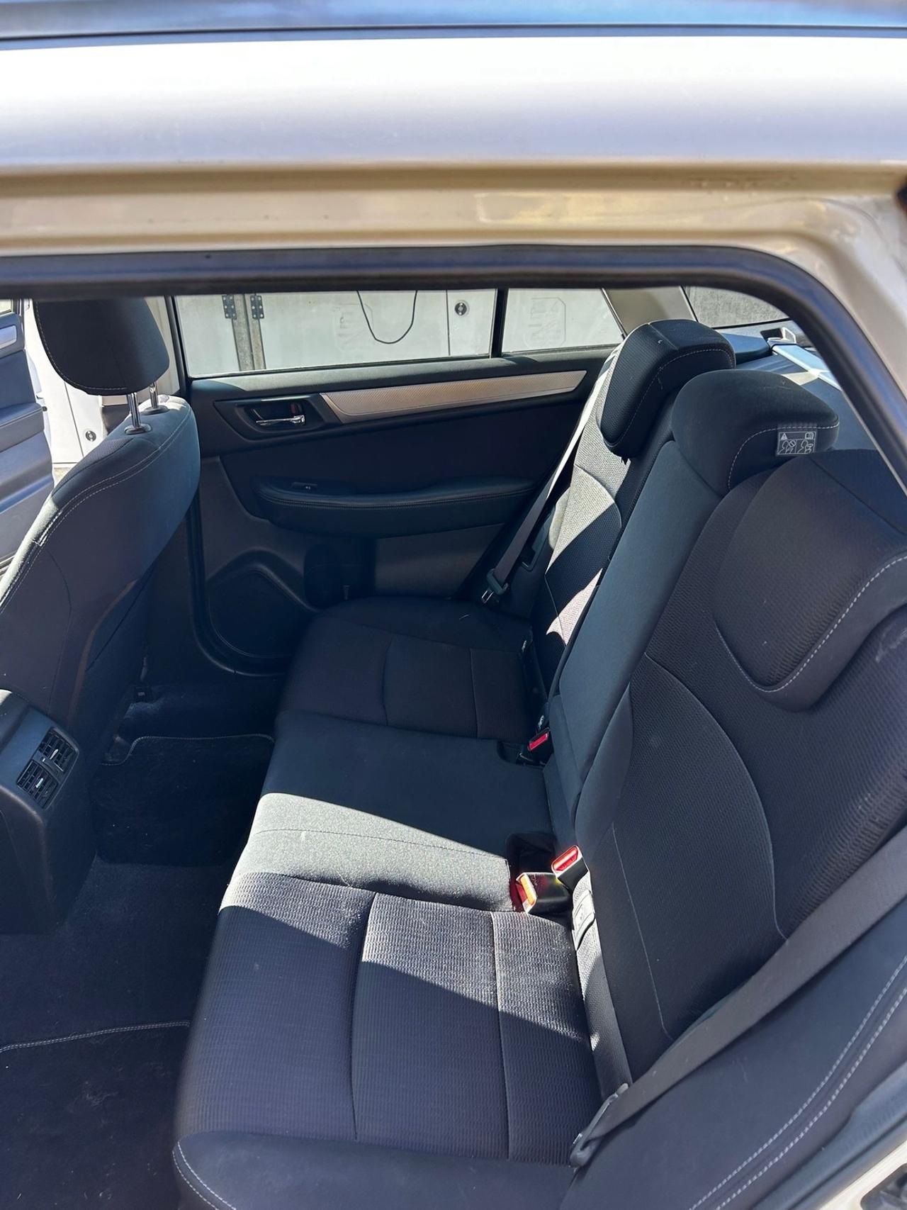 Subaru OUTBACK 2.0d-S Lineartronic Unlimited