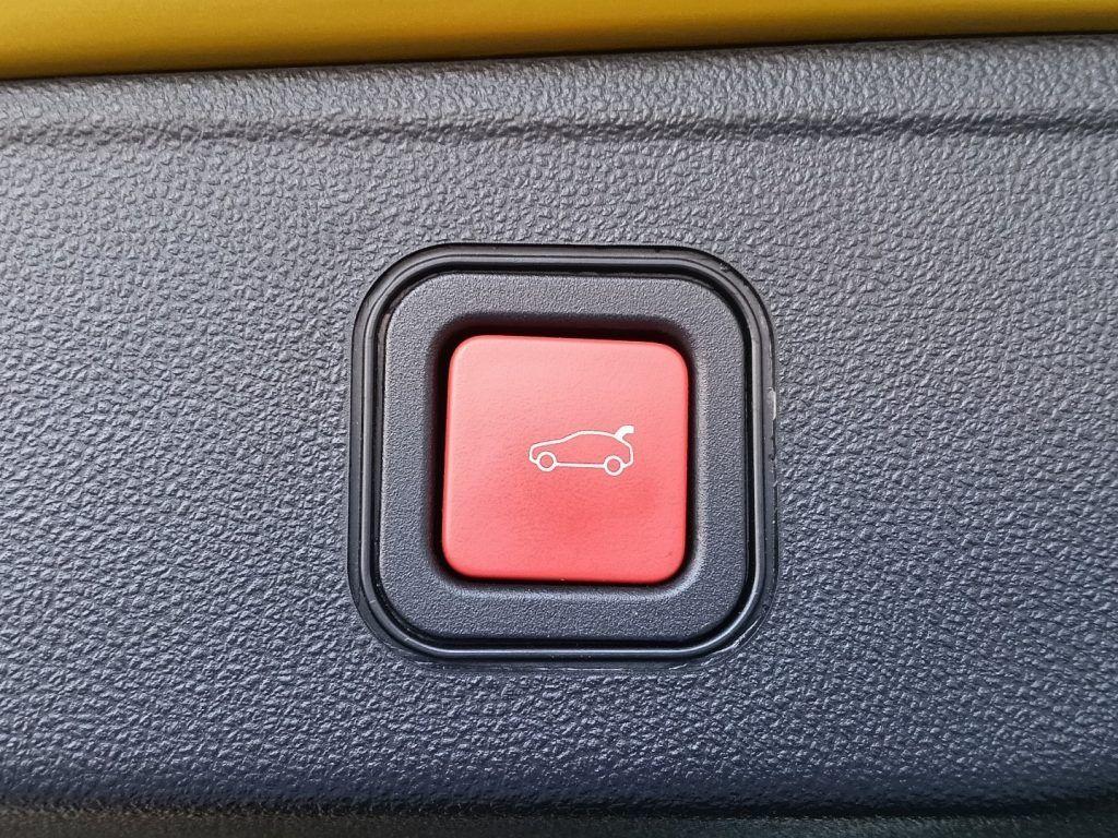 Jeep Avenger 1.2 Turbo 100 CV Altitude OK NEOPATENTATI