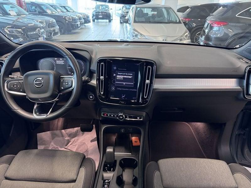 Volvo XC40 Recharge T4 Plug-in Hybrid auto Recharge Core