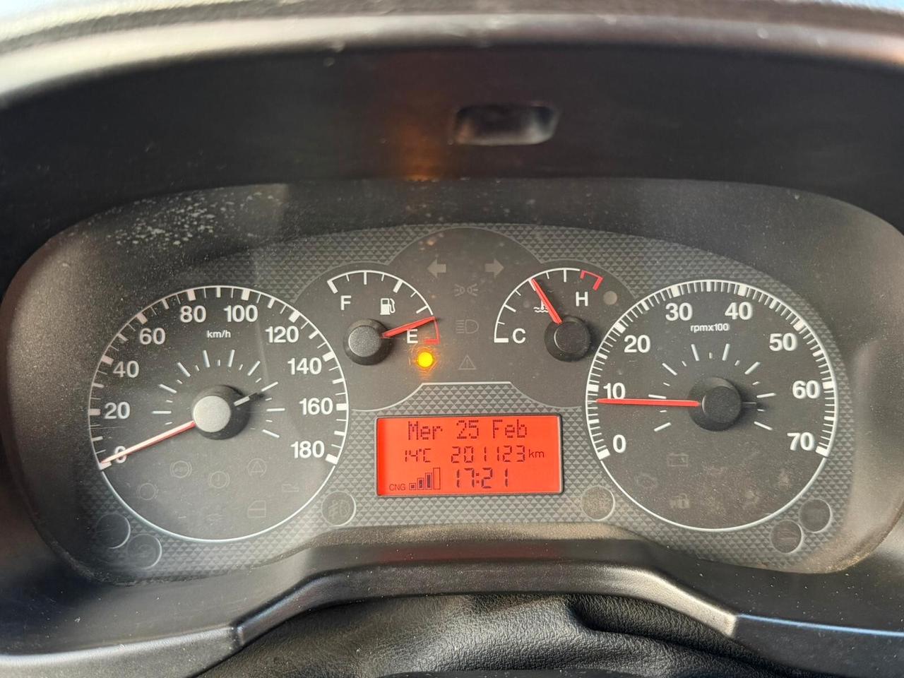 Fiat Qubo 1.4 Benzina Euro 5 Metano scade 2030