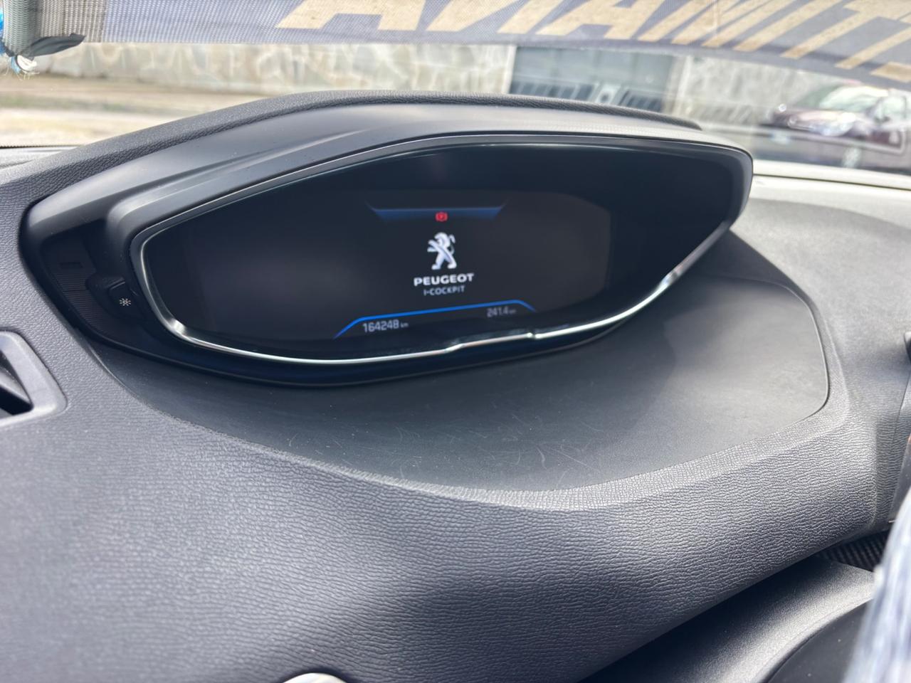 Peugeot 3008 BlueHDi 130 S&S Business automatica