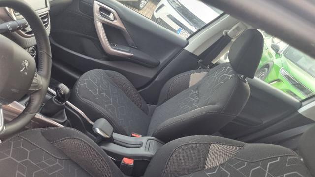 PEUGEOT 2008 1° serie 1.6 e-HDi 92 CV Stop&Start Allure