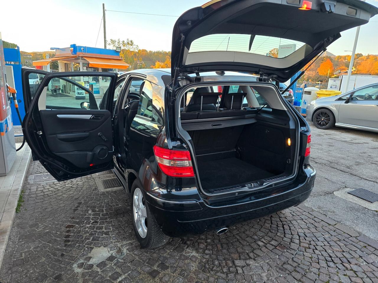 Mercedes-benz B 180 B 180 CDI Chrome 186.000km