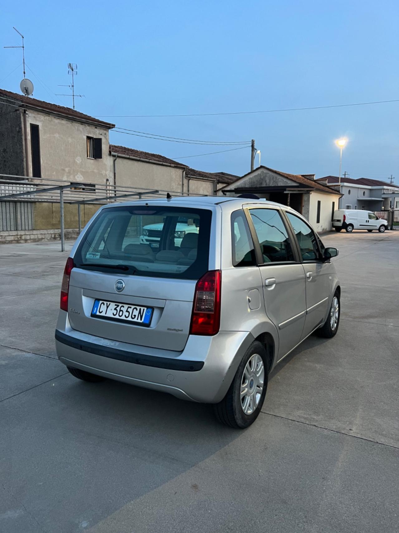 Fiat Idea 1.3 Multijet 16V Emotion