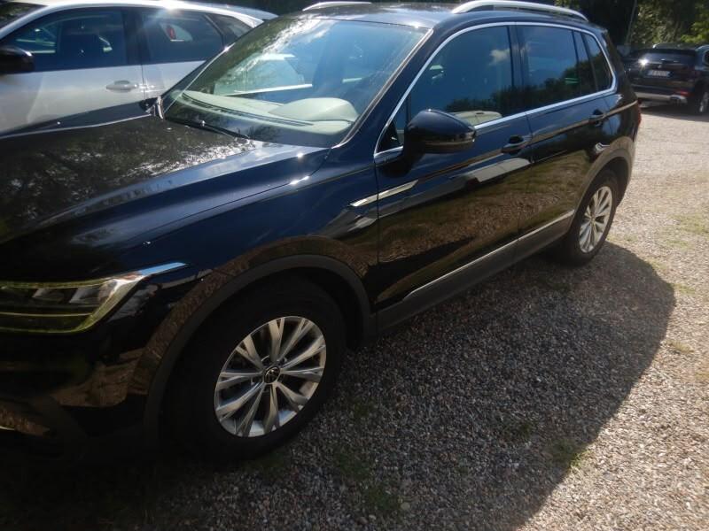 Volkswagen Tiguan 2.0 tdi Life 150cv dsg