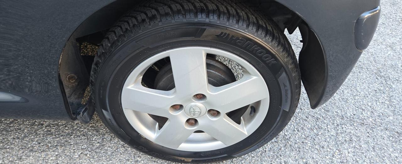 Toyota Aygo 1.0 12V VVT-i 3 porte Sol