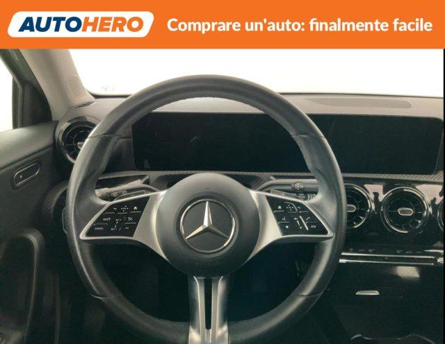 MERCEDES-BENZ A 180 d Automatic Executive