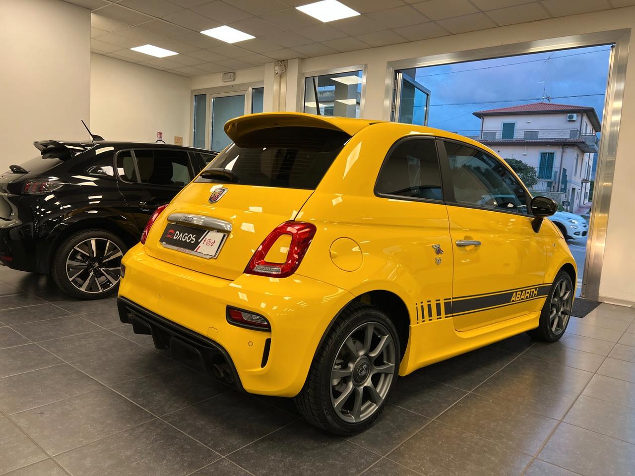 Abarth 595 1.4 Turbo T-Jet 145 CV