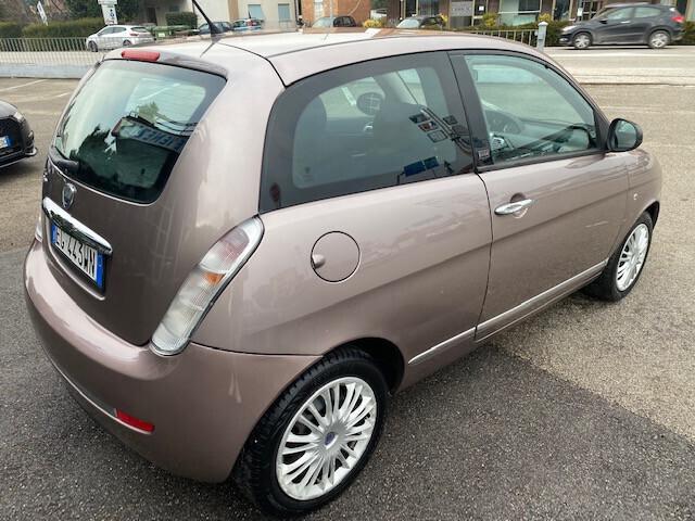 Lancia Ypsilon 1.2 69 CV OK Neopatentato