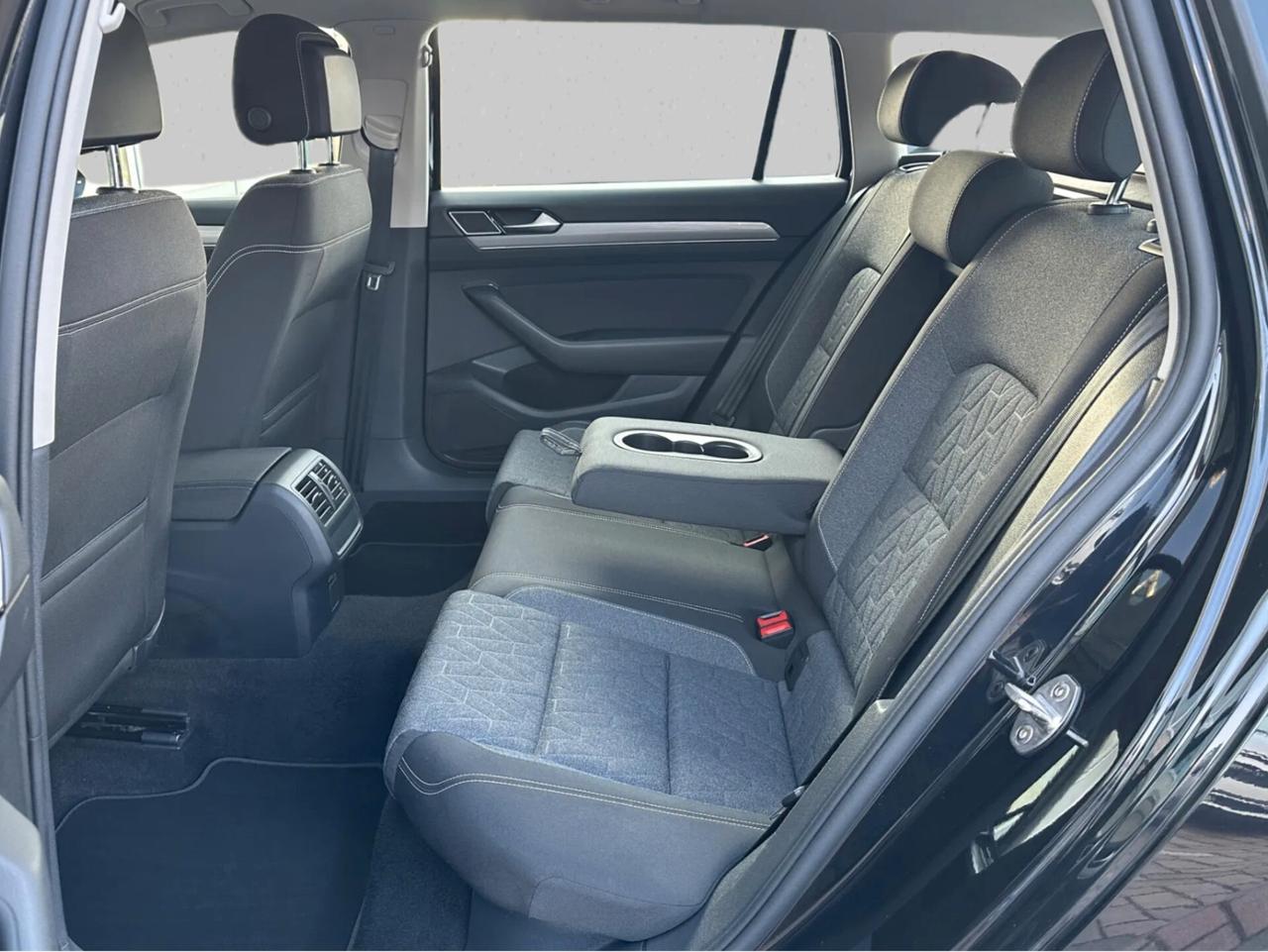 Vw Passat Variant 2.0TDI 150CV DSG Euro6d, CarPlay