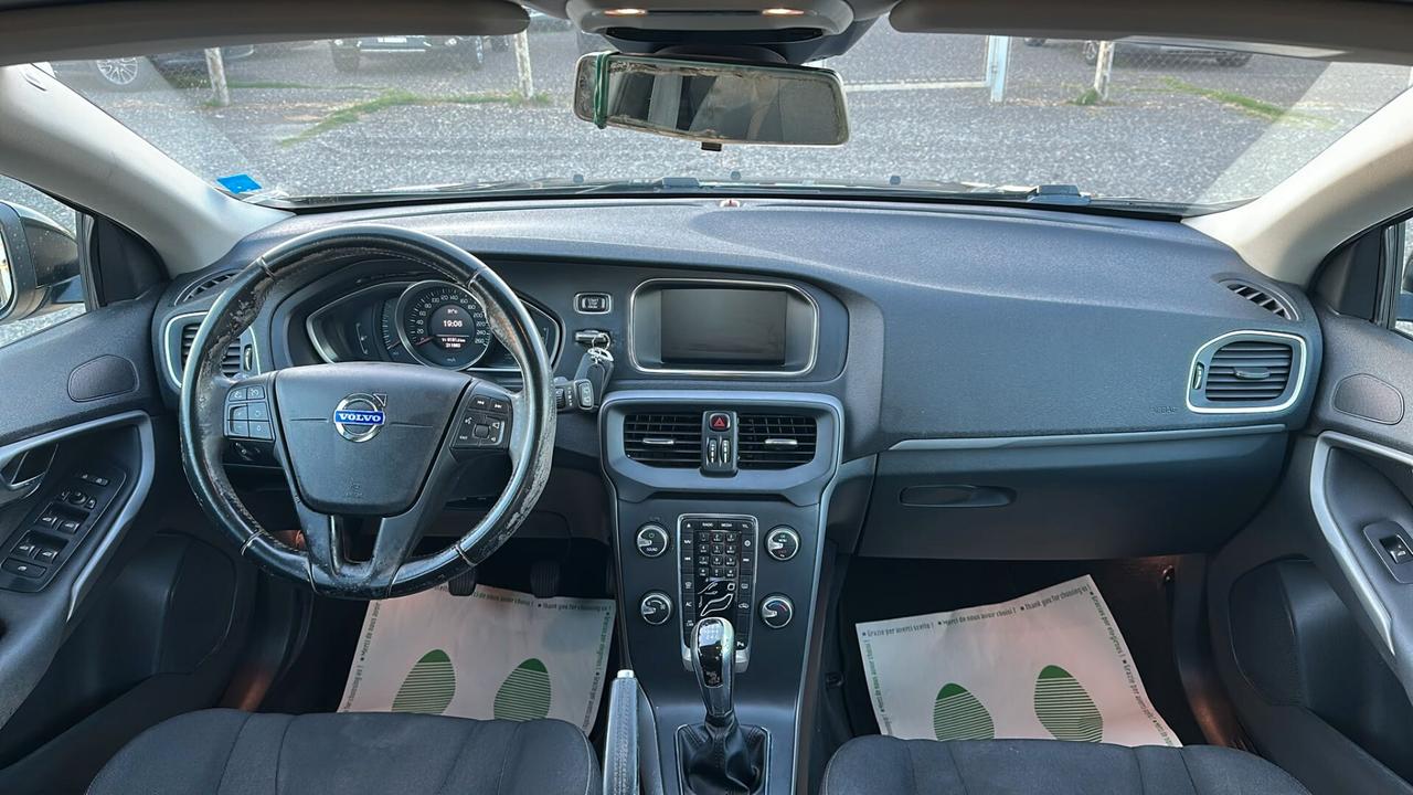 Volvo V40 D2 1.6 Momentum