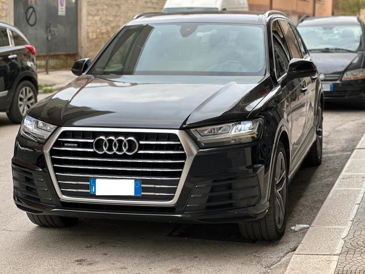 Audi Q7 3.0 272 CV quattro tiptronic S Line *FULL*