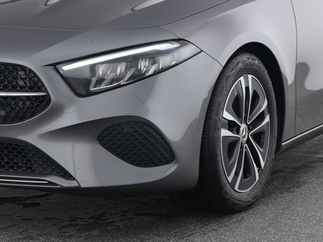 MERCEDES-BENZ A 180 Automatic Progressive Advanced