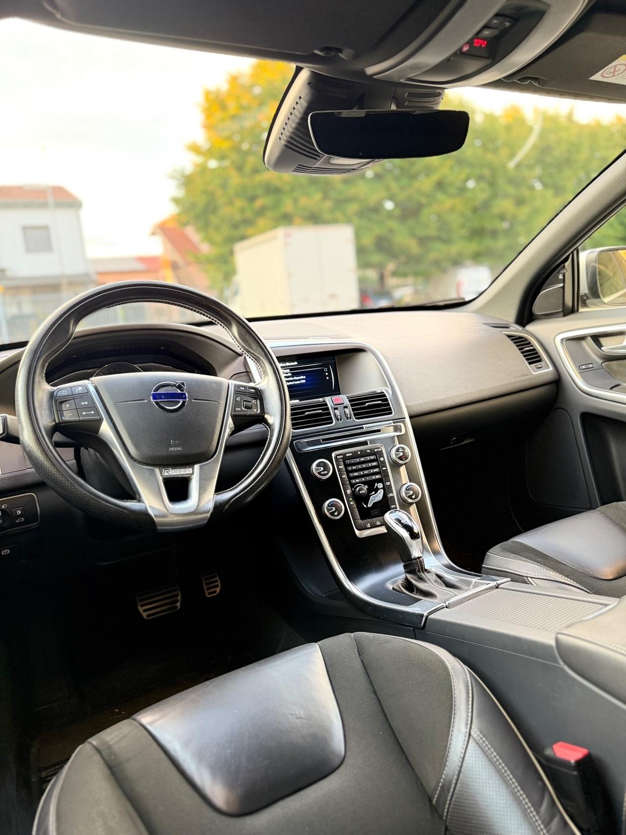 Volvo XC 60 XC60 D4 Geartronic R-design