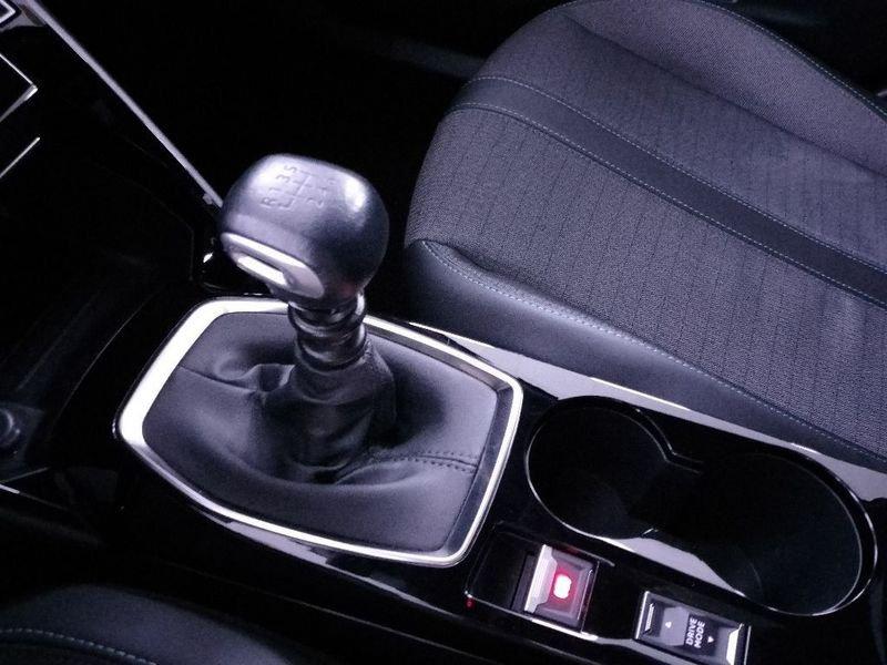 Peugeot 2008 1.2 puretech Allure Pack s&s 100cv