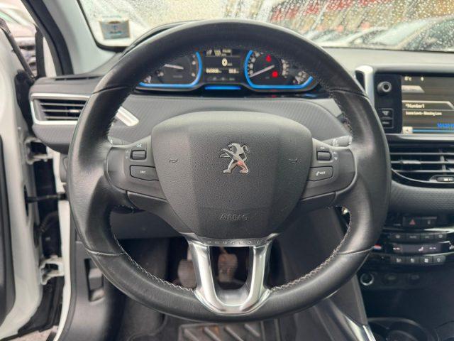PEUGEOT 2008 1.6 e-HDi 115 CV Stop&Start Allure