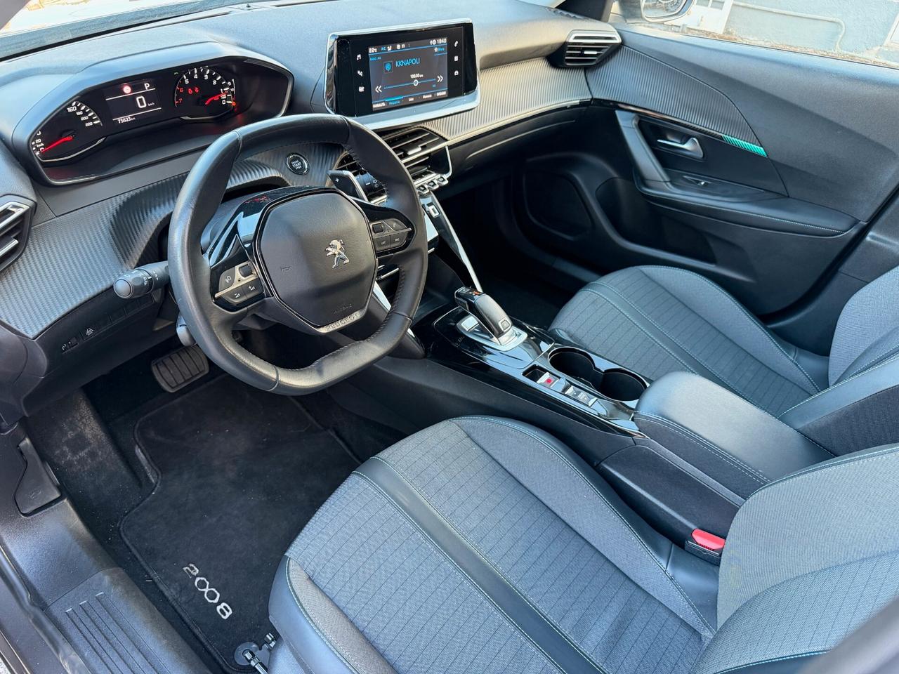 Peugeot 2008 BlueHDi 130 S&S EAT8 Allure Pack 2022