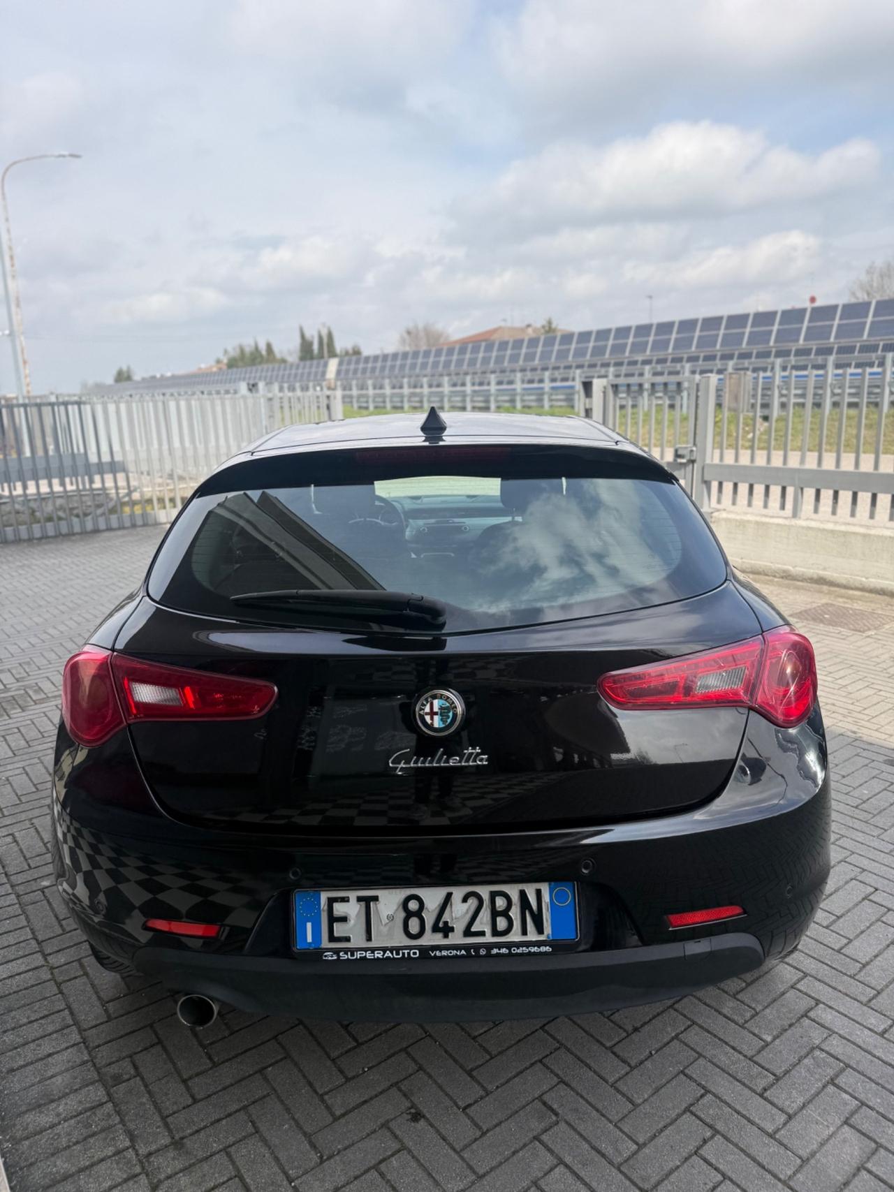Alfa Romeo Giulietta 1.6 JTDm-2 105 CV Exclusive