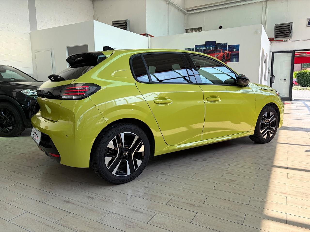 Peugeot 208 PureTech 100 Stop&Start 5 porte Allure