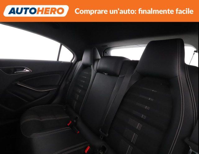 MERCEDES-BENZ A 200 d Automatic 4Matic Sport