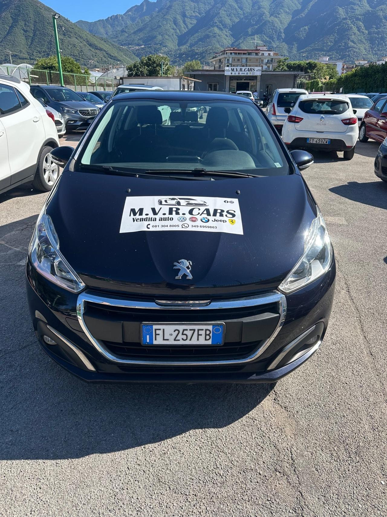 Peugeot 208 PureTech 82 5p. GPL Allure
