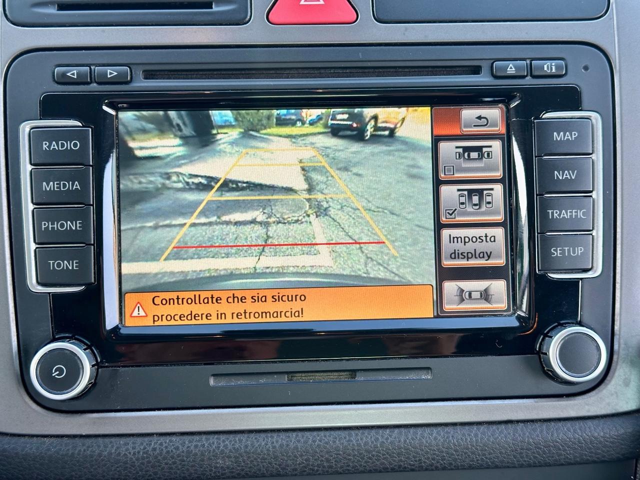 Volkswagen Tiguan 2.0 TDI DPF 4MOTION tiptronic Track & Field