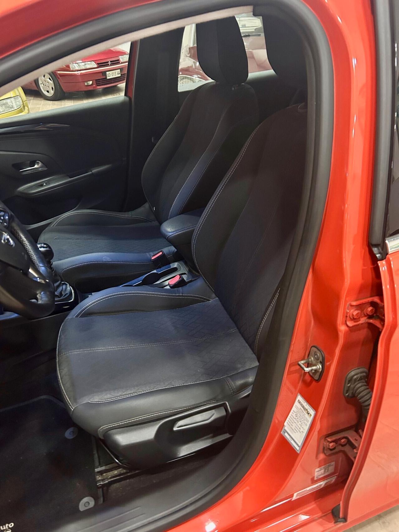 Opel Corsa 1.5 D 100 CV Blitz Edition