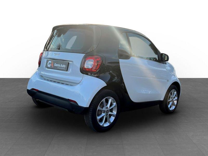 smart fortwo fortwo 70 1.0 twinamic Youngster