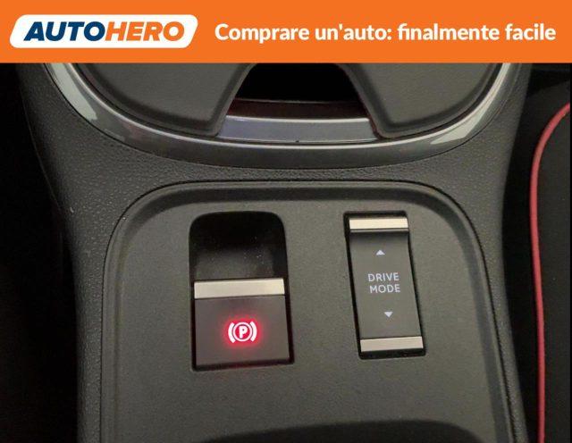 FIAT 600e Red