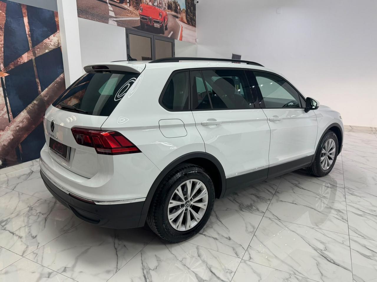 Volkswagen Tiguan 2.0 TDI 150 CV SCR DSG Elegance IVA ESPOSTA
