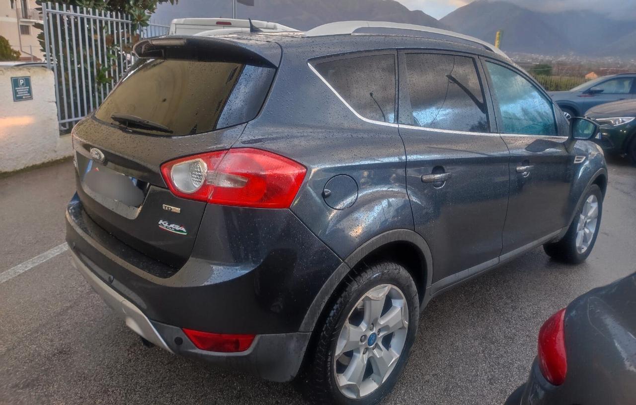Ford Kuga 2.0 TDCi 136 CV 4WD Titanium DPF