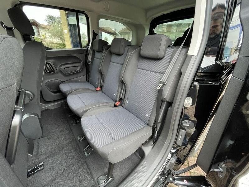 FIAT Doblò Passo Lungo 1.5 d Doblo 130cv auto 7p.ti - KM0