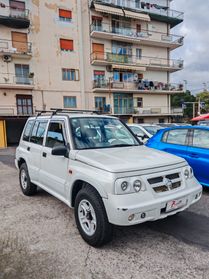 Santana PS 300 350 1.6 HDI Metal Top cat 5p.