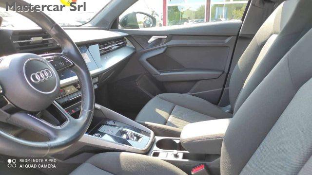 AUDI A3 BERLINA 30 TFSI S TRONIC BUSINESS S.BACK - GJ157BB