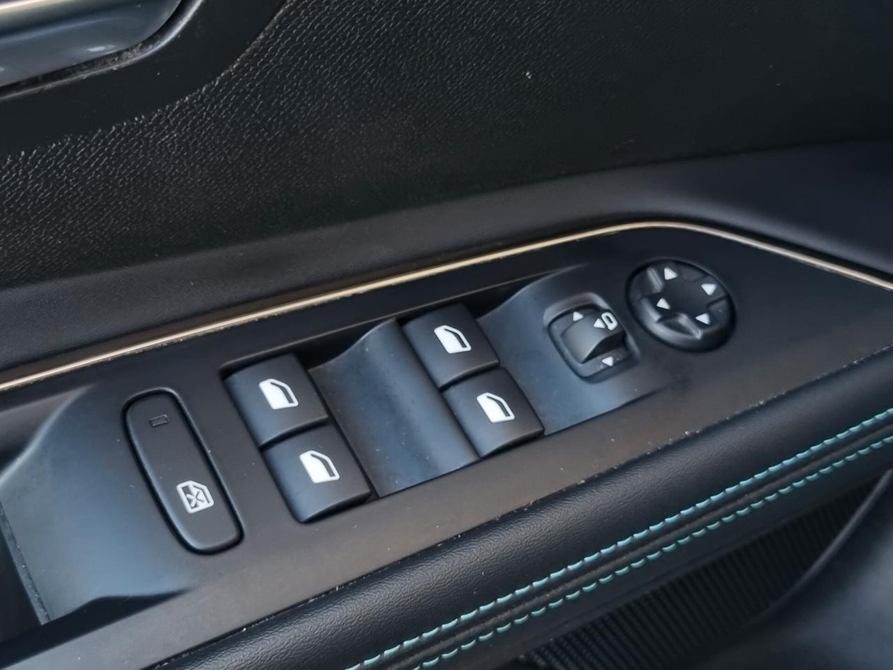Peugeot 5008 BlueHDi 130 S&S EAT8 Allure Pack