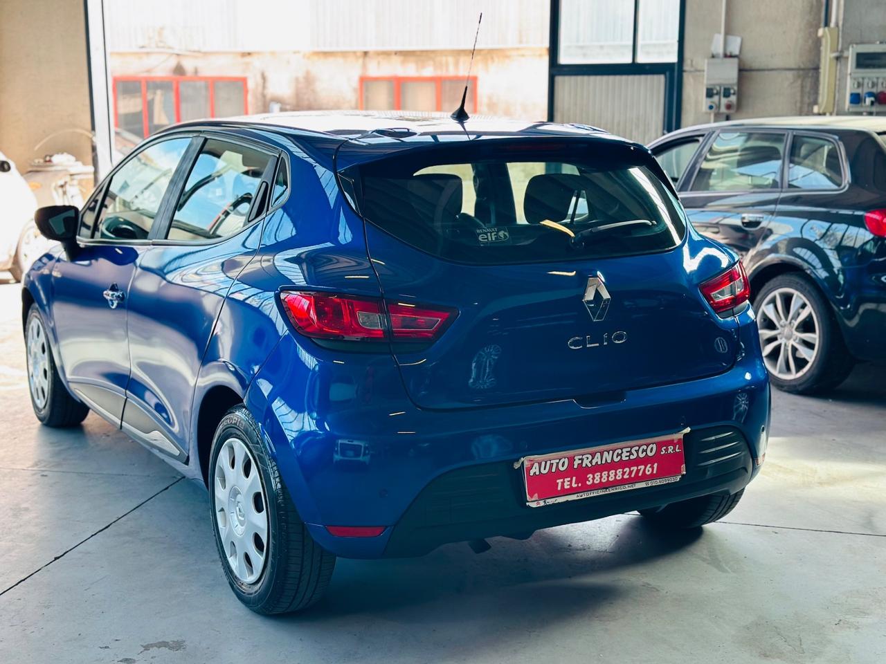 Renault Clio dCi 8V 75 CV 5 porte Moschino Life