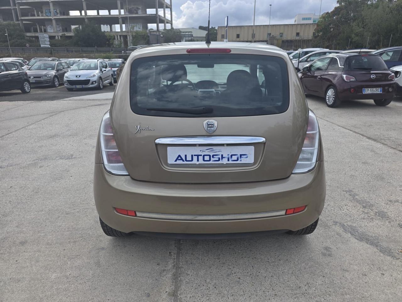 Lancia Ypsilon 1.2 Oro