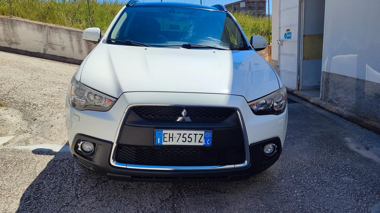 Mitsubishi ASX 4x4 Inseribile TETTO PANORAMICO