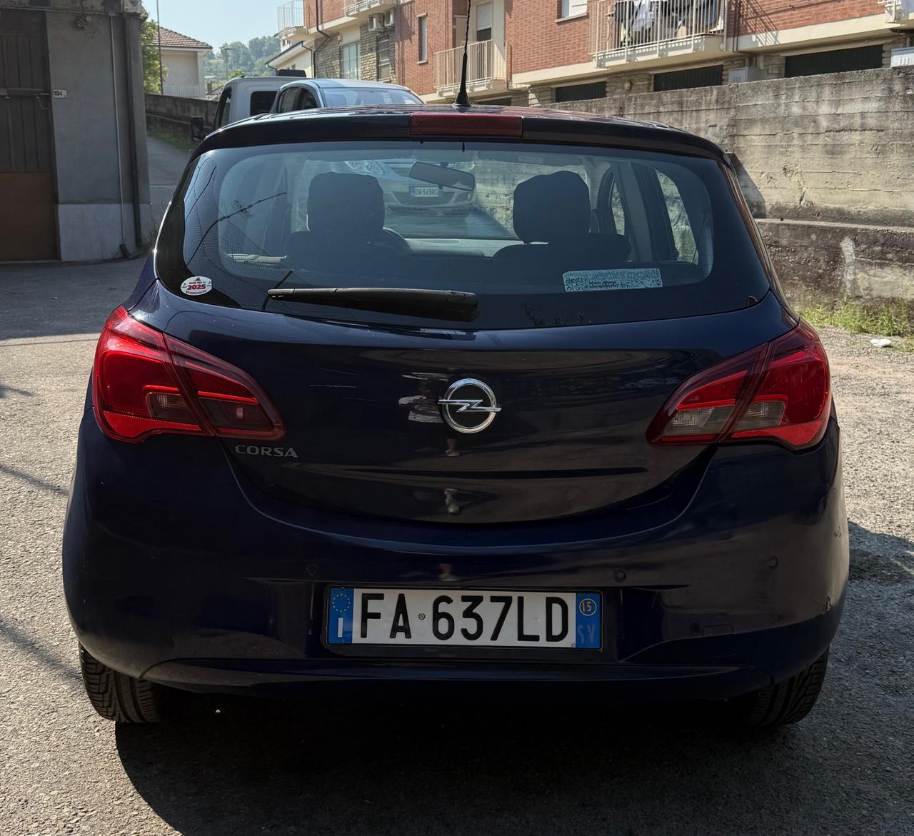 Opel Corsa 1.2 5 porte b-Color