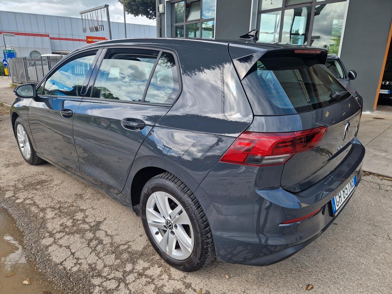 Volkswagen Golf 1.0 eTSI EVO DSG Life