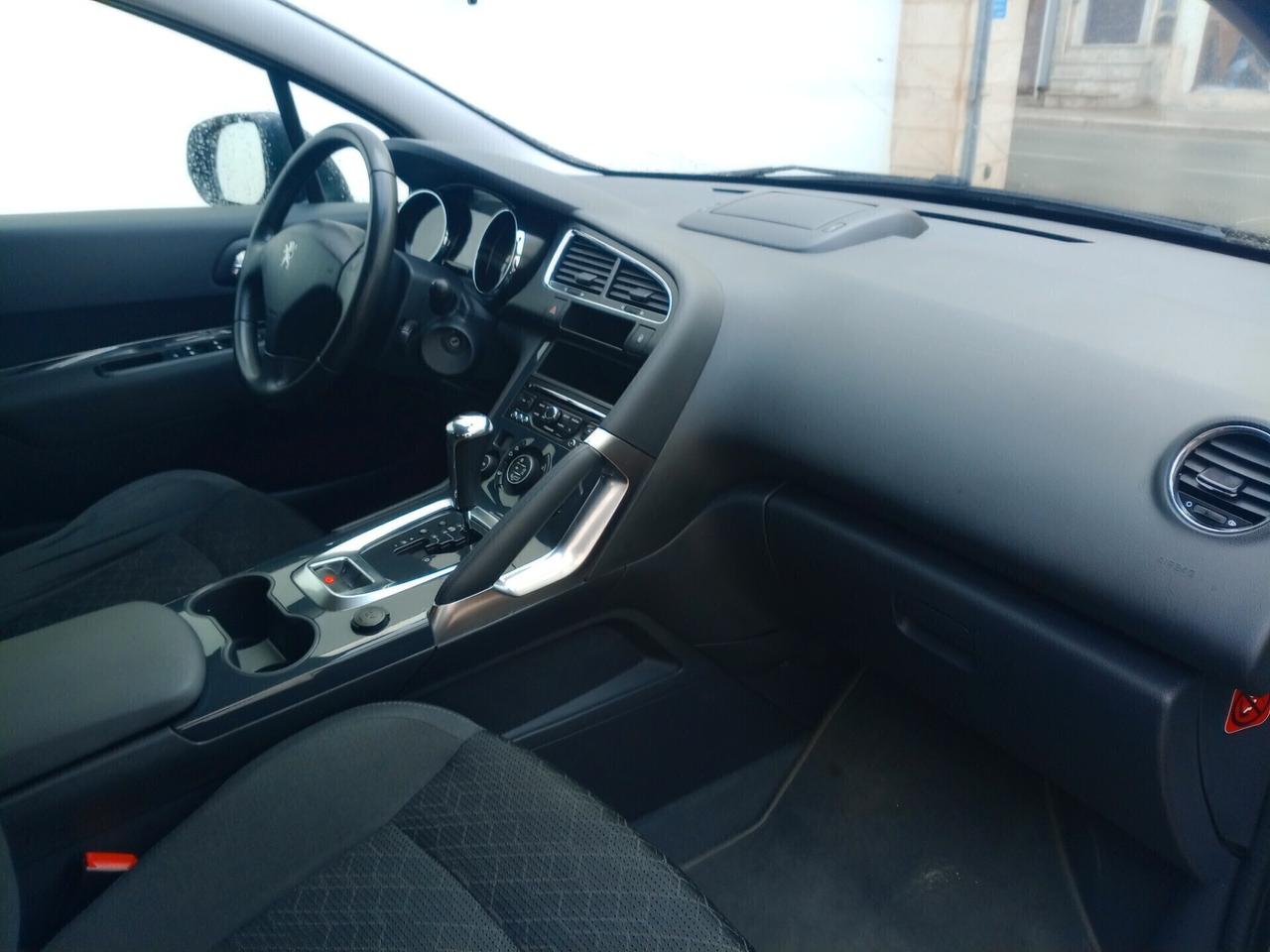 Peugeot 3008 BlueHDi 120 EAT6 S&S Business