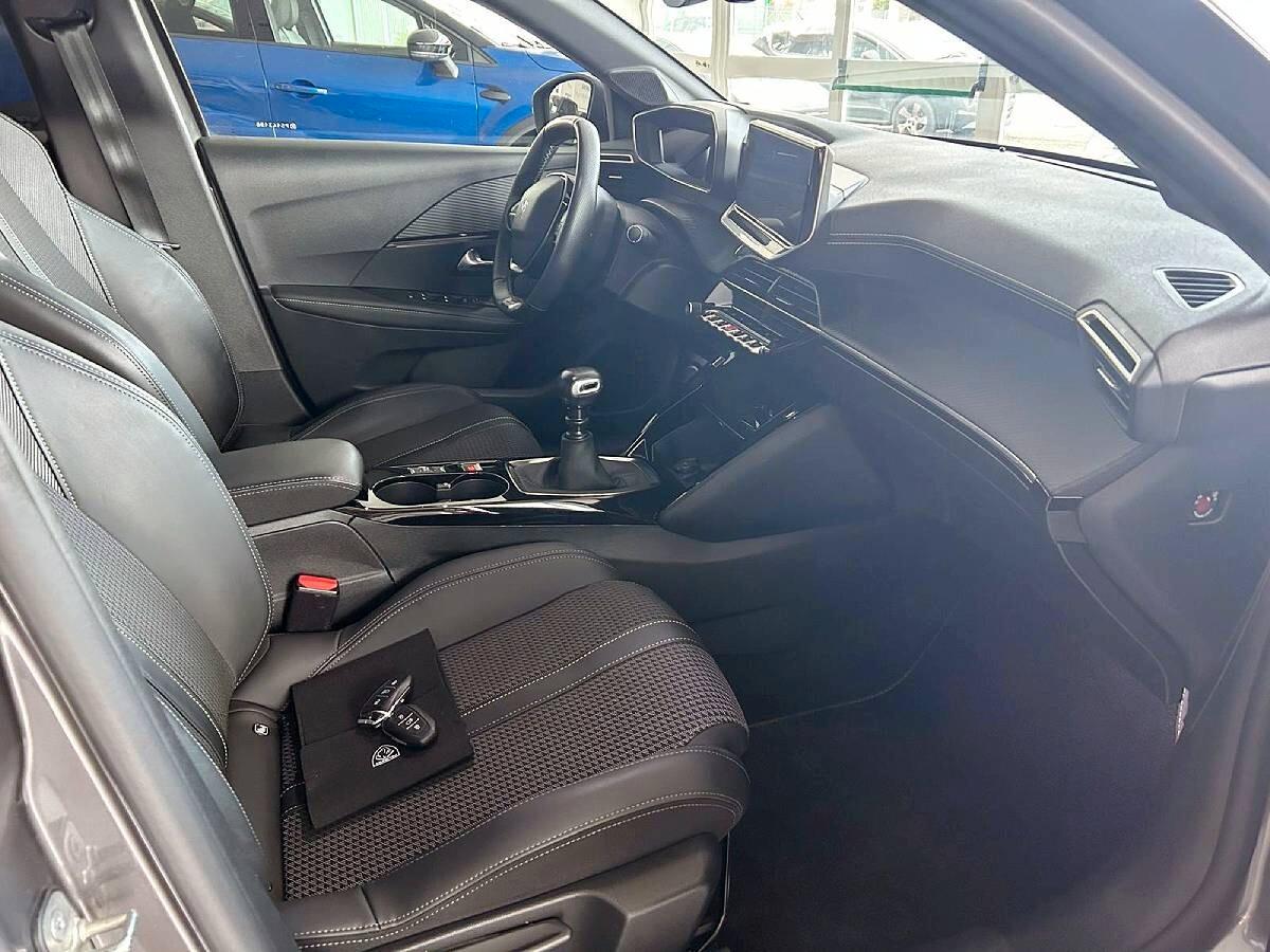 Peugeot 208 1.2 PureTech 100 Stop&Start 5 porte GT