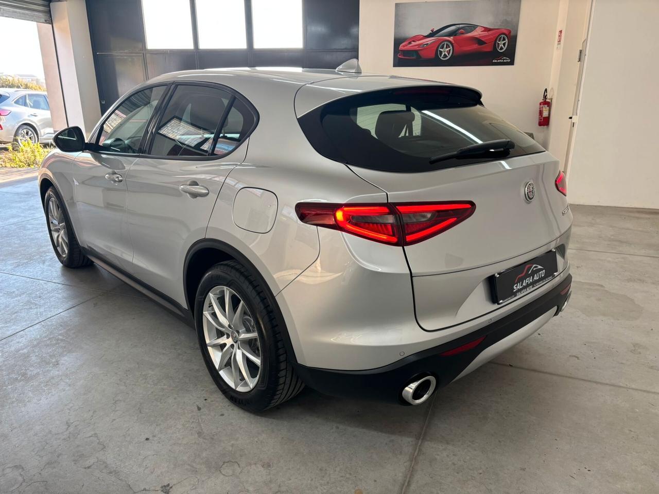 Alfa Romeo Stelvio 2.2 Turbodiesel 190 CV AT8 RWD Executive