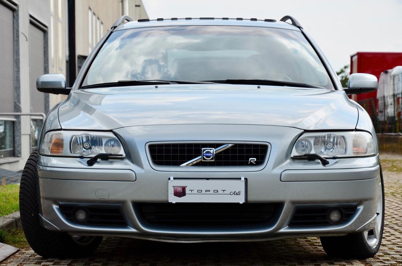 VOLVO V70 2.5 R AWD 300cv AUTO, ASI, ESENTE SUPERBOLLO, ECCELLENTI CONDIZIONI, INTROVABILE, TETTO, PERMUTE