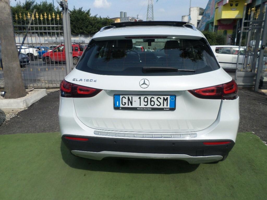 Mercedes-benz GLA 180 d Automatic Business