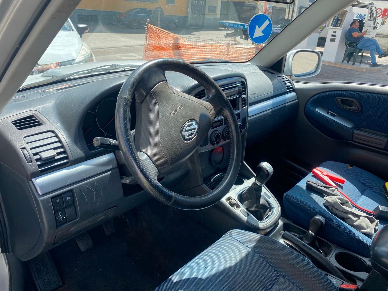 Suzuki Grand Vitara 2.0cc diesel(PRIVATO)-2004