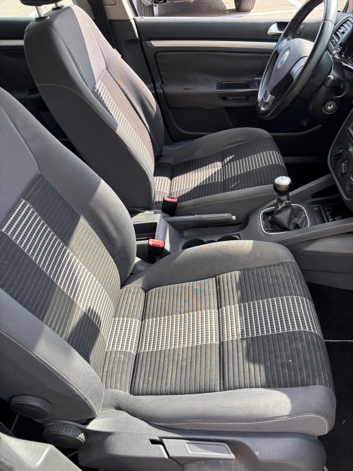 Volkswagen Golf 1.9 TDI DPF 5p. Comfortline SOLI 137595 KM UNICO PROPRIETARIO ADATTA AI NEOPATENTATI