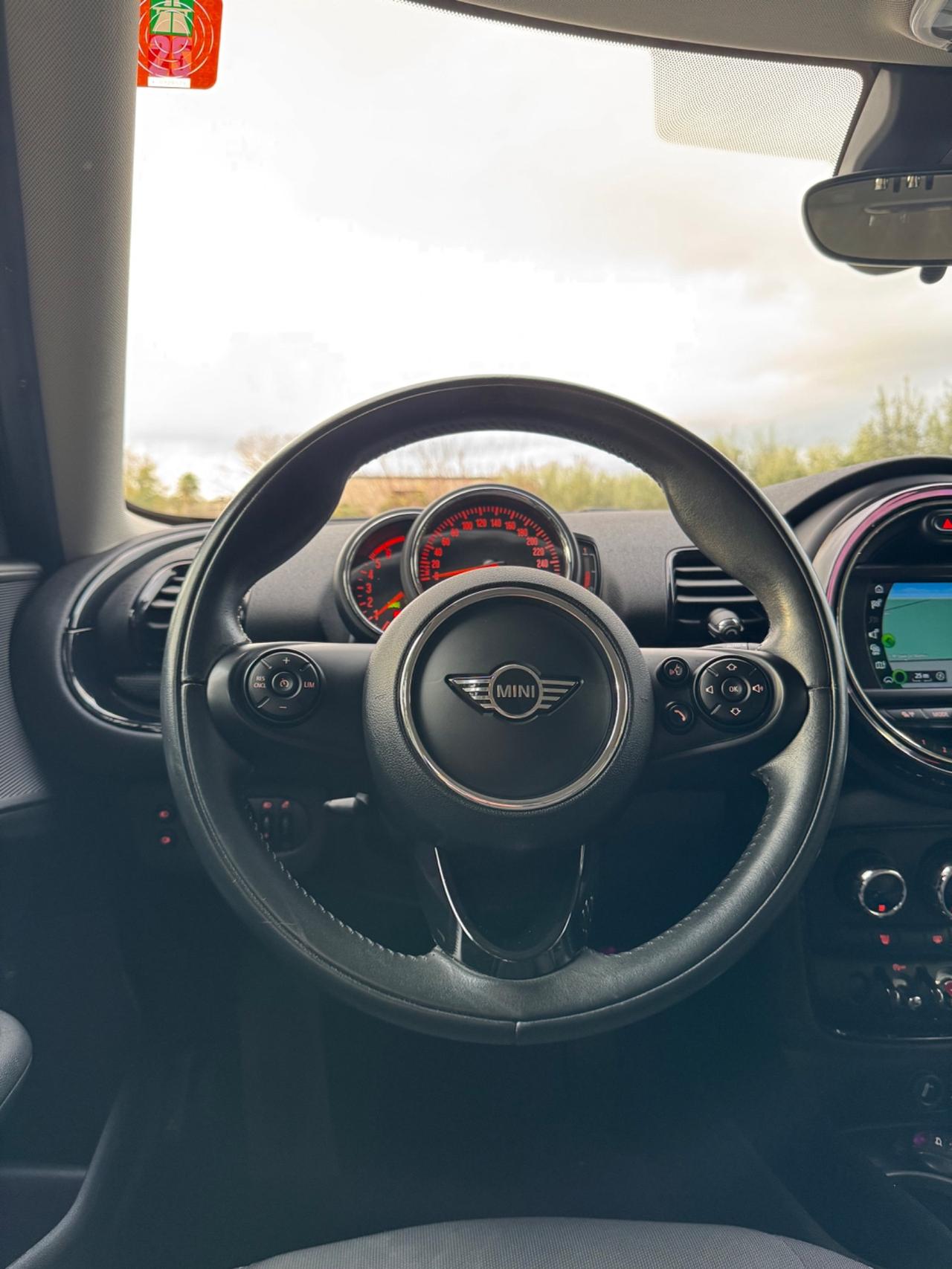 Mini Cooper D Clubman 2.0 Business Automatica Anno 2018