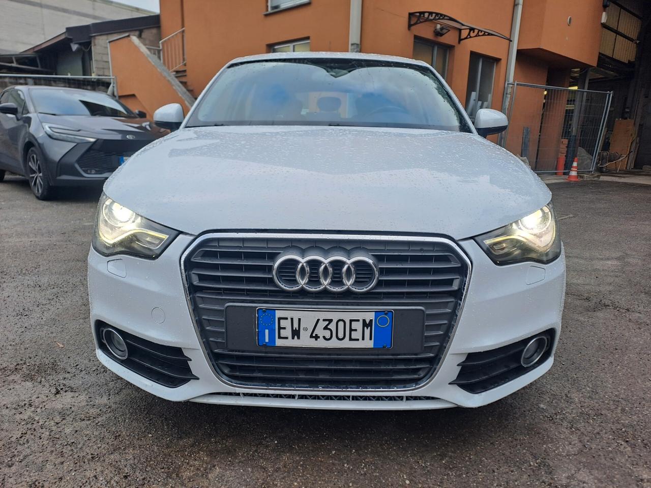 AUDI A1 1.6 TDI OK NEOPATENTATI *AUTOMATICA*