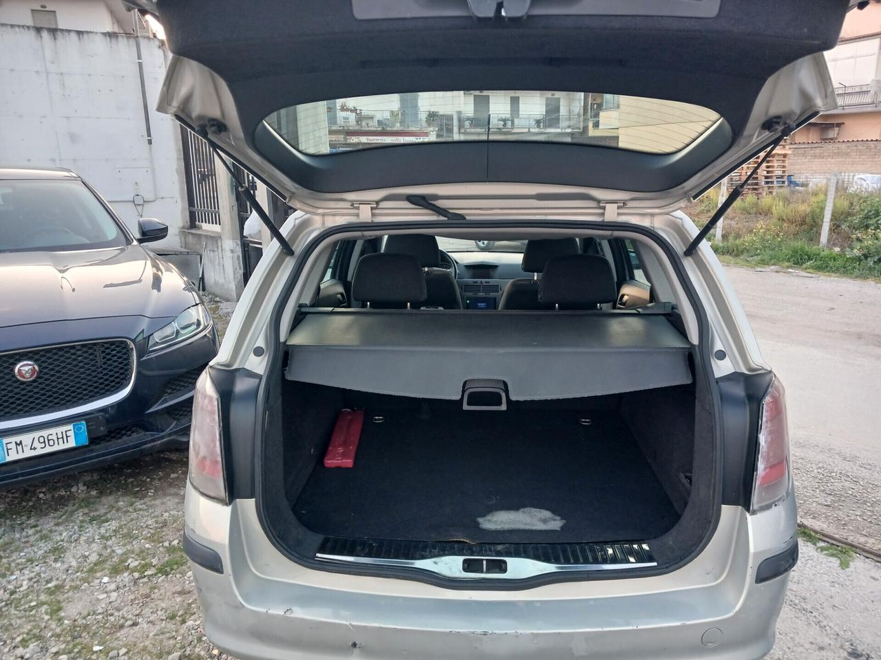 Opel Astra 1.3 CDTI Station Wagon Club